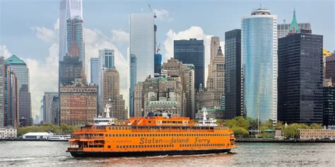 Which ferry is best for NYC Skyline?