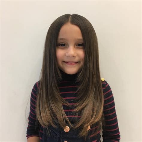 Which hair cut is best for girl?