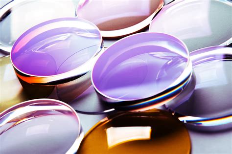 Which is better green or purple anti-reflective coating?