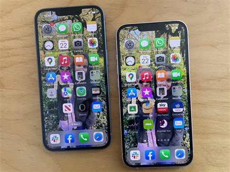 Which is better iPhone 13 or 14?