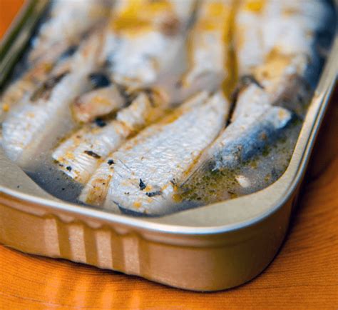 Which is healthier sardines in olive oil or water?