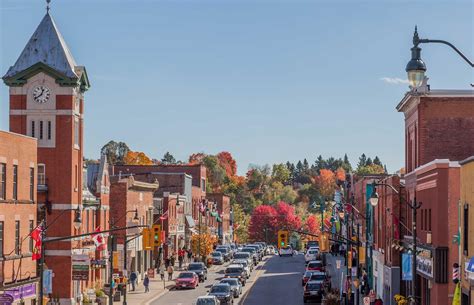 Which is the smallest city in Canada?