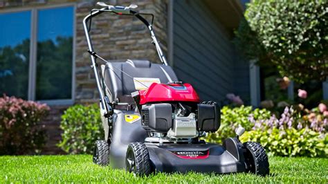 Which lawn mower is better electric or gas?