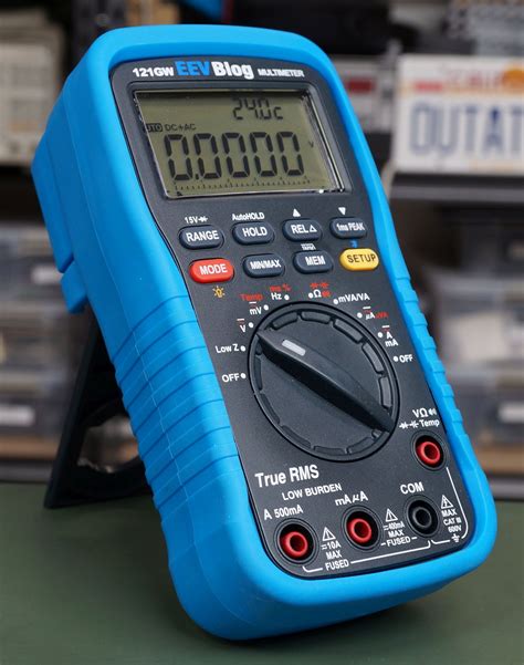 Which multimeter is more accurate?