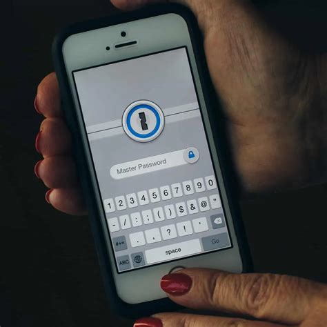 Which password manager works best with Apple?