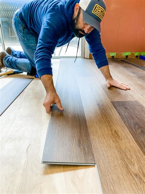 Which side of room to start vinyl plank flooring?