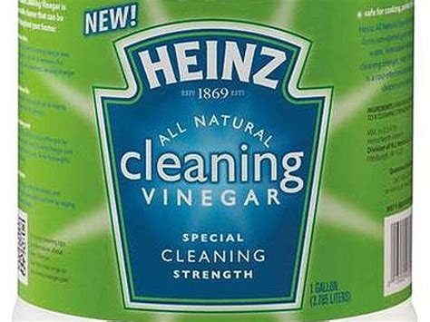 Which vinegar is stronger for cleaning?