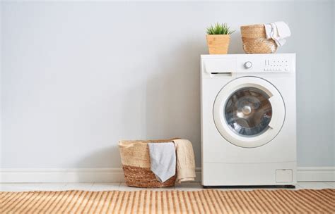 Which washing machine brand lasts the longest?