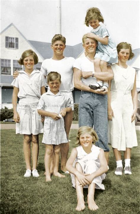 Who are the 9 Kennedy children?
