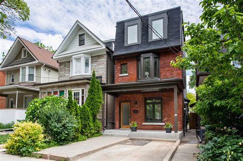 Who can afford a house in Toronto?