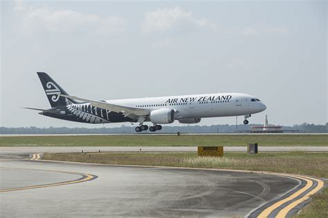 Who flies nonstop to New Zealand?