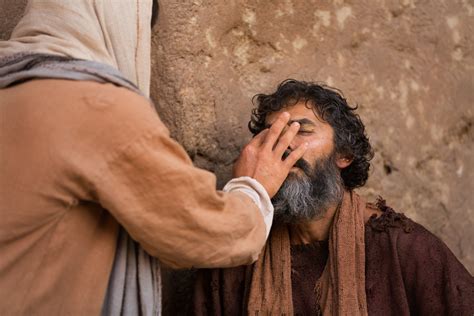 Who healed Jesus eyes?