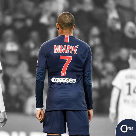 Who is 7 at PSG?