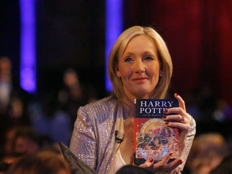Who is J.K. Rowling's favorite author?