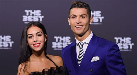 Who is Ronaldo wife?