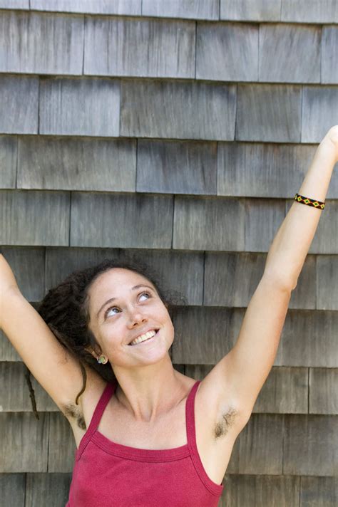 Who is the actress with hairy underarms?