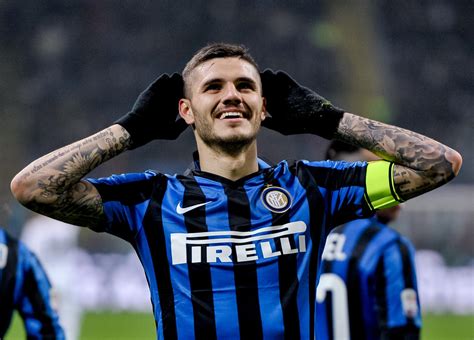 Who is the best striker in Inter Milan?