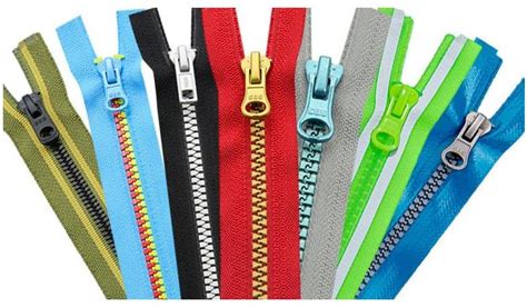 Who is the largest zipper manufacturer?