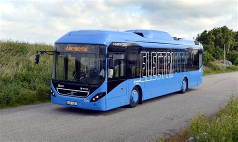 Who makes buses in Sweden?