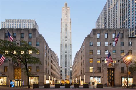 Who paid for Rockefeller Center?