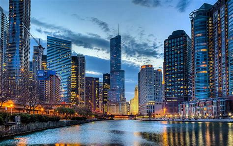 Why Chicago is the best city?