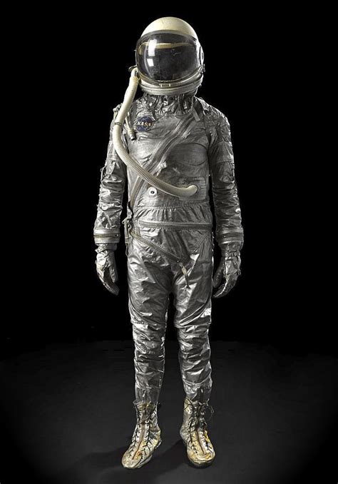 Why are astronaut suits silver?