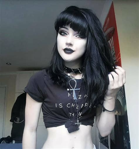 Why are goths so beautiful?