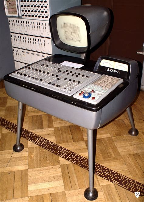 Why are there no analog computers?
