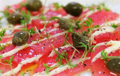 Why can you eat carpaccio and not get sick?