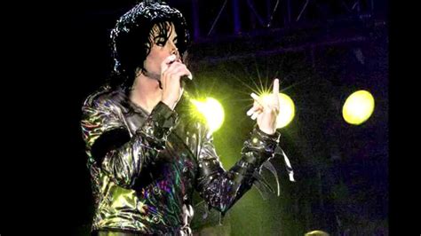 Why didn t Michael Jackson do an Invincible Tour?