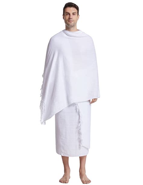 Why do Muslims wear white towels?