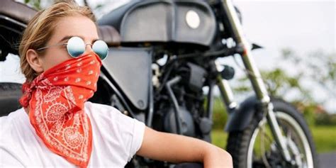 Why do bikers wear bandanas?