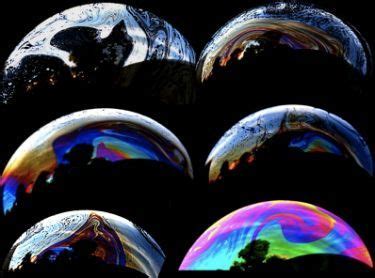 Why do bubbles change Colour?