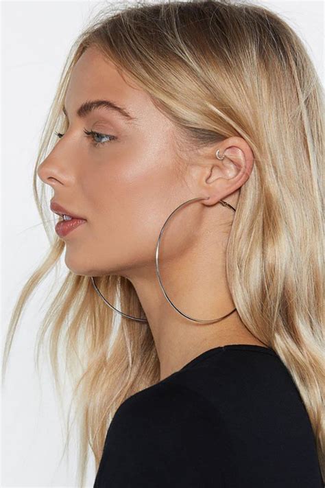 Why do girls wear big earrings?