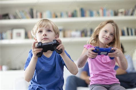 Why do kids love online games?
