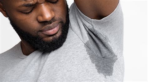 Why do my armpits smell bad after washing?
