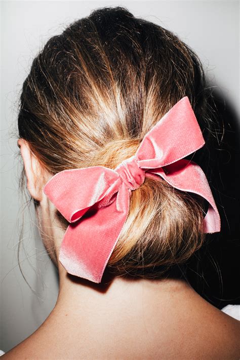 Why do people wear hair bows?