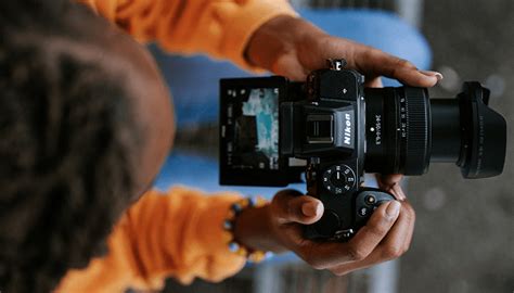 Why do professionals use full-frame?