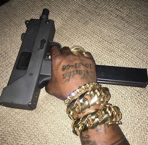 Why do rappers like Glock?