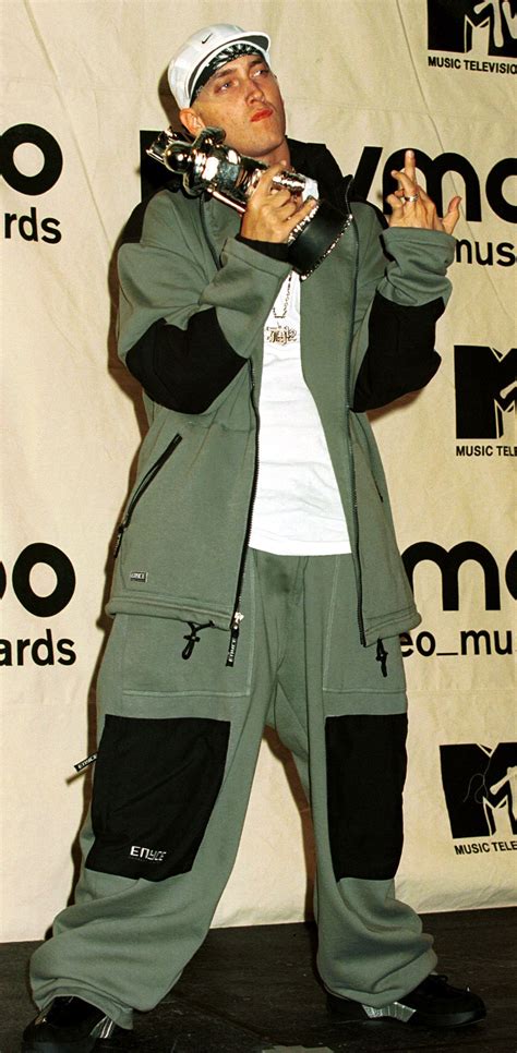 Why do rappers wear baggy clothes?