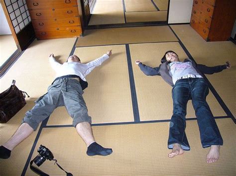 Why do the Japanese sleep on the floor?