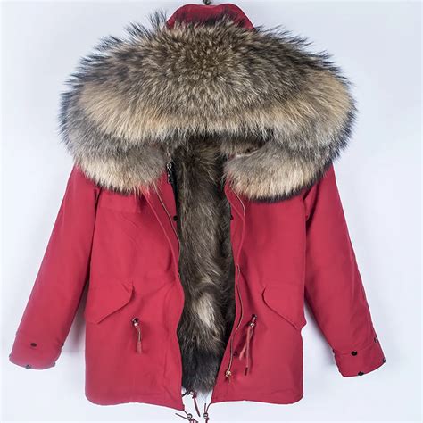 Why do winter jackets have fur?