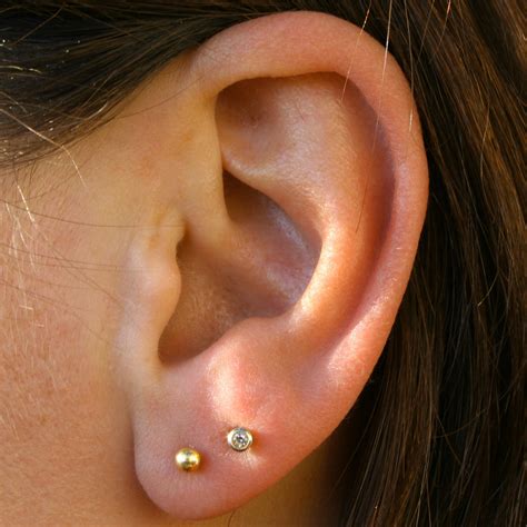 Why do you only pierce your left ear?