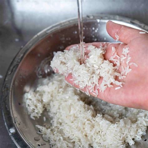 Why do you rinse rice in cold water?