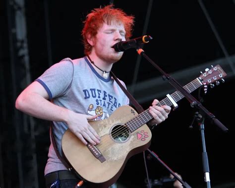 Why does Ed Sheeran play a small guitar?