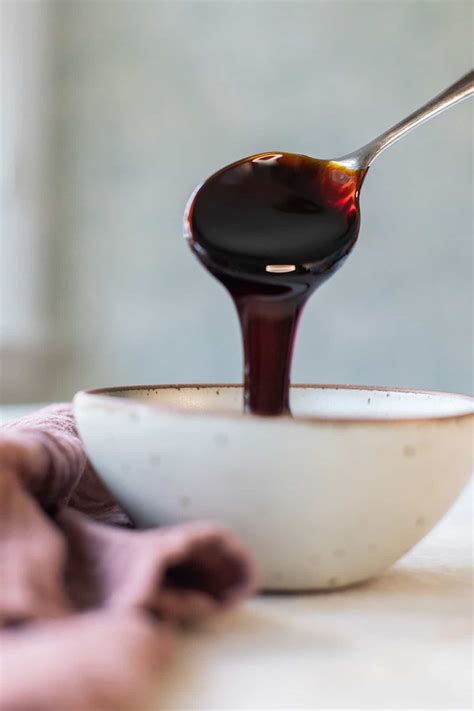 Why does brown sugar smell like molasses?