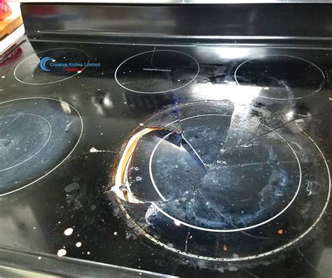 Why does stoneware crack in the oven?
