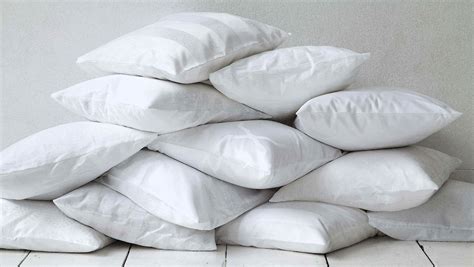 Why have multiple pillows on bed?