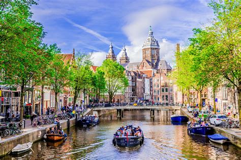 Why is Amsterdam so popular?