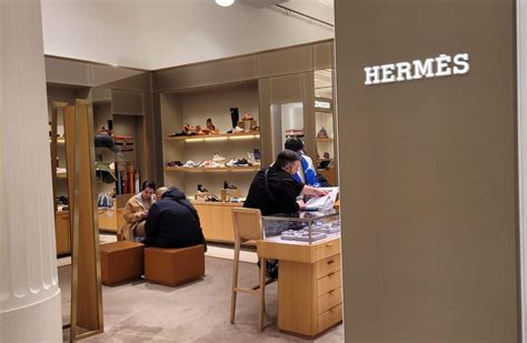 Why is Hermès so elitist?